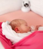 Undele radio de la baby monitor pot să-mi afecteze copilul?