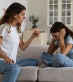 Cum recunoști o relație toxică între mamă și fiică