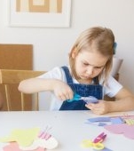 8 activități de art terapie pentru eliberarea stresului la copii