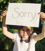 Șase pași esențiali în a învăța copilul să spună „Îmi pare rău"”, fără să simtă că este pedepsit
