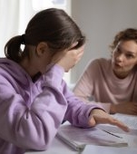 O mamă i-a cerut fiicei sale de 18 ani să contribuie la cheltuielile casei: „Mi-a spus că sunt o mamă rea”
