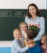 Ziua Profesorilor: ce ar trebui să știe copilul tău și cum să o sărbătoriți