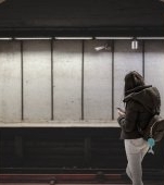 Elevii din București beneficiază de transport gratuit cu metroul