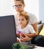 O mamă a diagnosticat boala copilului cu ajutorul inteligenței artificiale. 17 medici nu au fost capabili