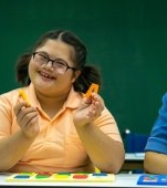 Shadow în România - Ce înseamnă să fii "umbra" unui copil cu nevoi speciale