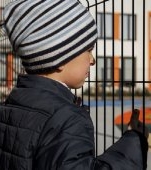 Copiii români nu merg la grădiniță! 1 din 4 copii nu beneficiază de educație timpurie din cauza problemelor financiare ale părinților