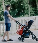 Concediu parental se dublează! Ce alte beneficii vor primi tăticii care stau acasă cu copilul