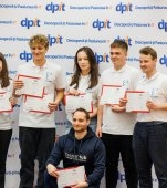 Elevi din Cluj, premiați pentru crearea unei aplicații foarte utile pentru nevăzători