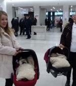 Tripleții abandonați după naștere în Baia Mare și-au găsit o casă! O femeie și fiica acesteia i-au adoptat