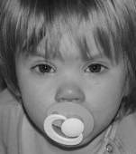 Transformă despărțirea de suzetă într-o aventură amuzantă, nu într-o amintire neplăcută. Sfaturi esențiale de la pedodont