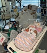 "Am auzit doar că urmează să fiu intubată și asta a fost". O femeie a fost pe punctul să moară când și-a adus pe lume gemenii