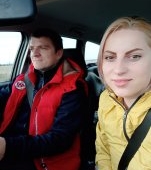 Destin tragic pentru o familie din Buzău. Un copil de doi ani a rămas orfan după ce părinții lui au fost găsiți carbonizați într-o mașină, pe un câmp