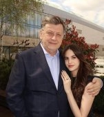 Cu ce se ocupă fiica lui Crin Antonescu. Irina a ales o cu totul altă carieră față de tatăl ei