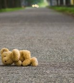 Scăpat ca prin minune! Un copil de 2 ani din Ghencea a căzut de la etajul 7 și este în viață