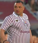 Fiul de 2 ani al lui Ionel Ganea se află în stare critică la spital. Au fost implicați într-un accident, iar copilul se afla pe scaunul din față, fără centură de siguranță