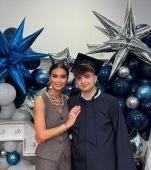 Patrick, fiul Geaninei Ilieș, a absolvit liceul. Cât de mare a crescut băiatul
