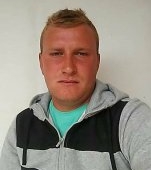 Ionuț, un tânăr din Suceava a murit la 30 de ani după ce s-a tratat singur de dureri de stomac. Trei copii au rămas fără tată