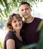 După ce mi-am pierdut fata, Dumnezeu mi-a trimis un copil care m-a învățat să trăiesc din nou. Nu l-am născut eu, dar sufletul meu l-a recunoscut ca fiu