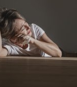 Mi-am sacrificat viața pentru mama lui cu cancer, iar el mi-a luat tot: casa, căsnicia și liniștea!