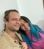Aluziva divorțează după 11 ani de căsnicie. „Ne despărțim iubindu-ne. Mi se rupe sufletul”.