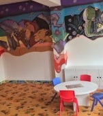 Un copil de doi ani din Timișoara a murit înecat într-un iaz ornamental, la grădiniță