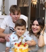 Fiul cel mic al Elei Crăciun a împlinit 7 ani și a primit cadoul mult dorit: o aniversare cu peripeții și emoții