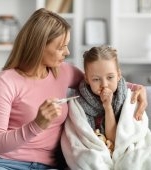 Febra la copii: când e periculoasă și ce trebuie să faci
