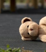 Un copil de numai 2 ani a murit de ziua lui, în timp ce familia îi pregătea petrecerea surpriză. Părinții nu au avut timp să reacționeze