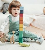 Cum găsești jucării inspirate pentru copii fără să depășești bugetul