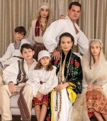Anca Serea, imagini emoționante de familie cu ocazile zilei de 1 decembrie. Ce mesaj frumos a transmis