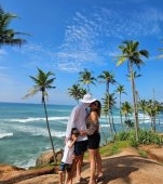 Ela Crăciun, anul recordurilor absolute: 12 vacanțe de lux, succes fulminant în digital și premiere memorabile în familie!