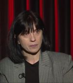 Drama Stelei, o femeie agresată de fostul soț care își crește singură copiii. "Soțul m-a lăsat cu un copil bolnav și trăiește cu o prietenă de familie. Socrii mă alungă din casă”