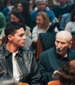 O imagine cât o mie de cuvinte: David Popovici alături de marele Victor Rebengiuc. Actorul a împlinit 93 de ani