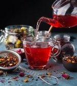 Ceaiuri pentru dereglări hormonale pe care să le încerci