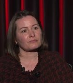 „Mi-au bătut copilul în spital. L-au ținut legat de pat și nu i-au dat să mănânce. Era un schelet". Durerea de nedescris a unei mame