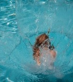 Laura, o fetiță de 12 ani și-a găsit sfârșitul într-un tragic moment de neatenție, la piscină