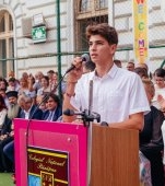 Darius, un elev în clasa a XI-a din Timișoara merge la NASA! S-a calificat în finala mondială a unei competiții de inginerie aerospațială