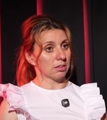 Durere de mamă! „Soțul și-a adus amanta la botezul fetiței. Mi-au luat copilul ilegal și l-au dat unor baptiști”