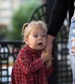 Atașamentul anxios la copii: cauze, simptome și recomandări