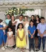 O familie cu 10 copii, distrusă de un atac cu rachetă. Părinții și șapte dintre copii au murit sub dărâmături