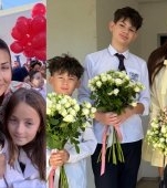Clopoțelul de început de an școlar a sunat și pentru copiii vedetelor. Cum s-au afișat părinții celebri la careu