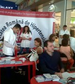 Aproximativ 1000 de bucuresteni si-au masurat tensiunea arteriala in cadrul Campaniei Nationale Viteza ucide...nu numai in trafic! Controleaza-ti tensiunea arteriala!