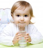 Apa la copii mici - tot ce trebuie sa stii