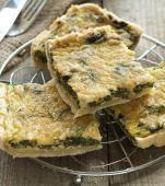 Spanakopita: placinta greceasca cu spanac