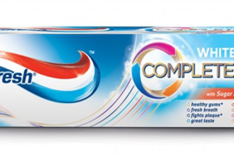 Aquafresh® Complete Care, o noua gama de pasta de dinti cu protectie impotriva acizilor din zaharuri