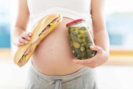 Alimente pe care le mananci in sarcina, cu efect negativ in dezvoltarea copilului