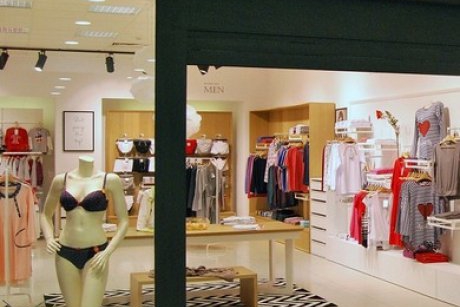 Sofiaman investeste 100.000 de euro in noul magazin din Mega Mall