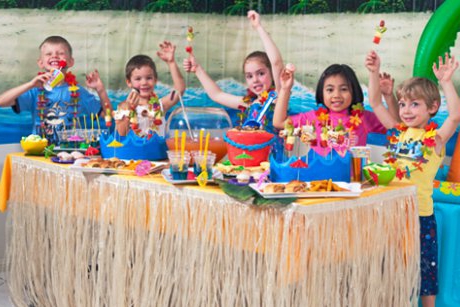 Cum sa organizezi o petrecere hawaiiana pentru copii