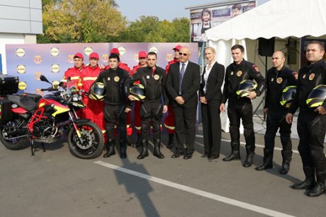 Lidl, cu ajutorul clientilor sai, a donat 5 motociclete de interventie urbana catre SMURD