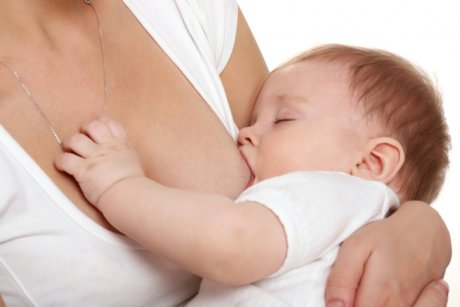Laptele matern: informatii utile pentru mamici